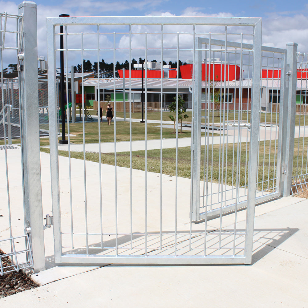 The Kinks Gate-Steel Wire Gate-FenceLab